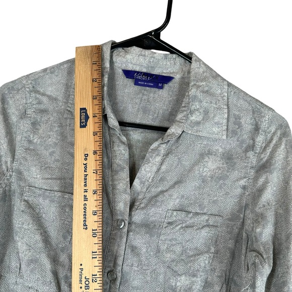 Miley Cyrus M Medium Snake Print Button Shirt Roll Tab Y2K Casual 100% Cotton - Picture 11 of 13